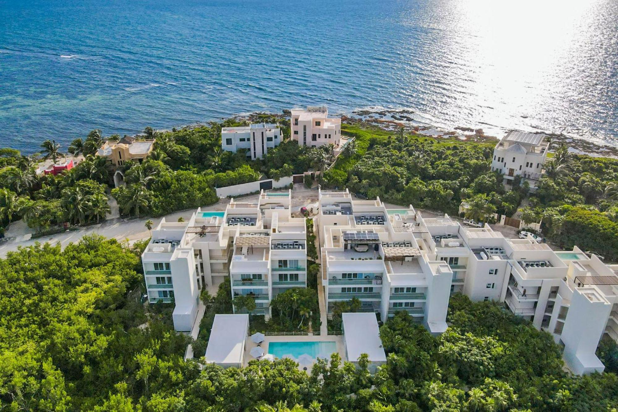 Santamar By Tao Beach Condos With Pool & Walk To Ocean أكومال الغرفة الصورة