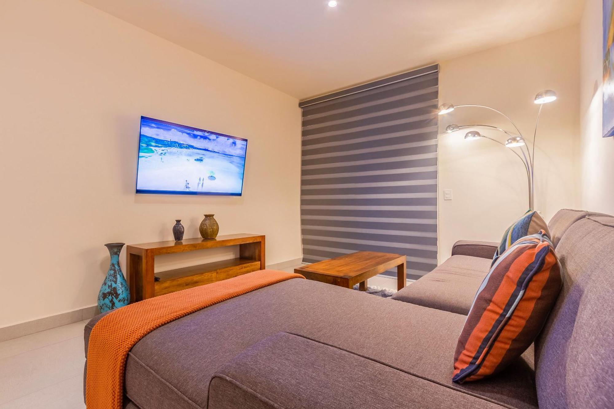 Santamar By Tao Beach Condos With Pool & Walk To Ocean أكومال المظهر الخارجي الصورة